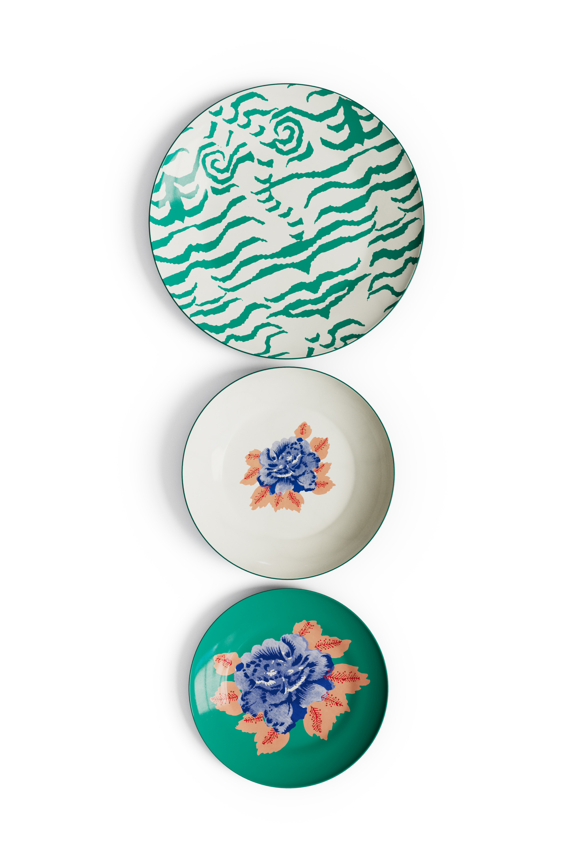 Porcelain Set Plate Of 3