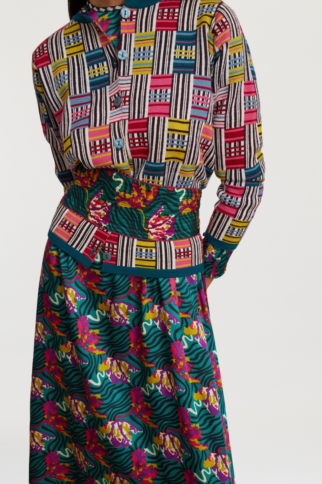 reversible teena belt--ewe tulip peacock