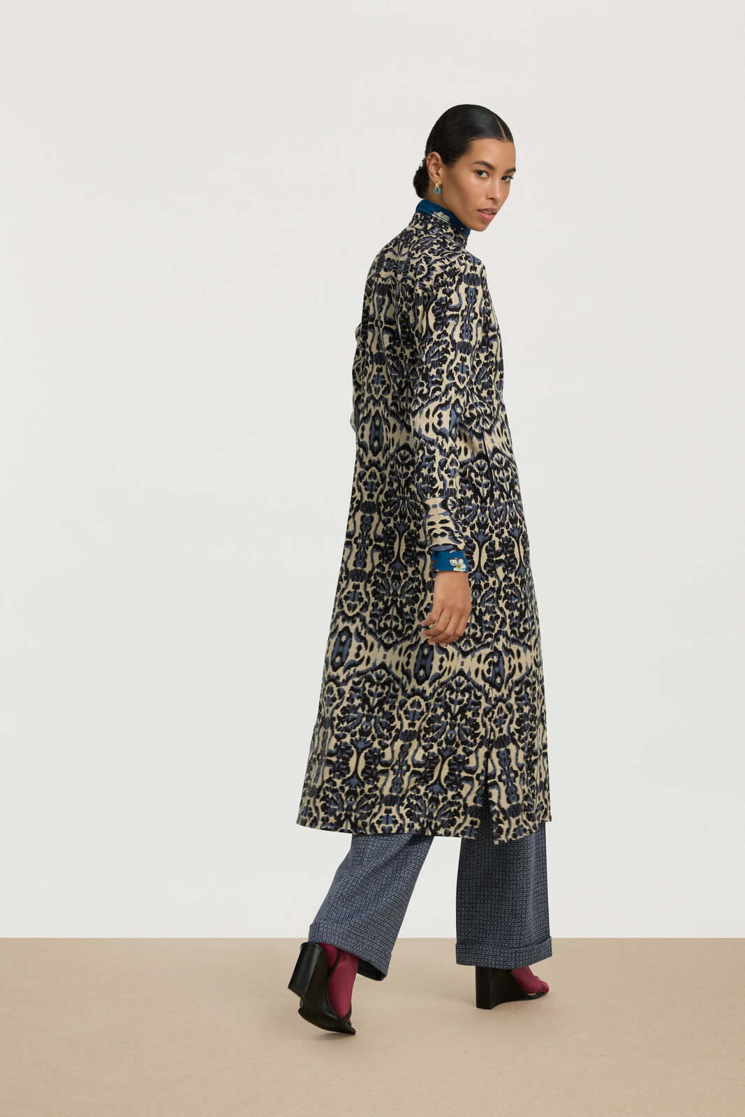 dafne duster--kasuri ikat ivory