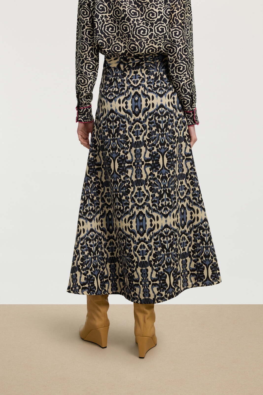 mikado skirt--matty kasuri ikat ivory