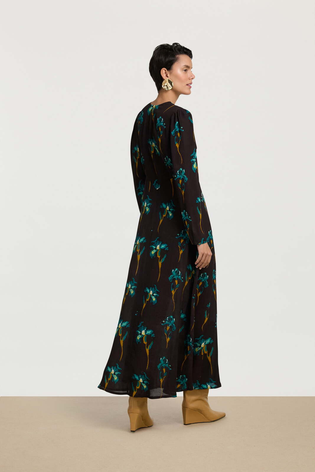nika dress--black iris coffee