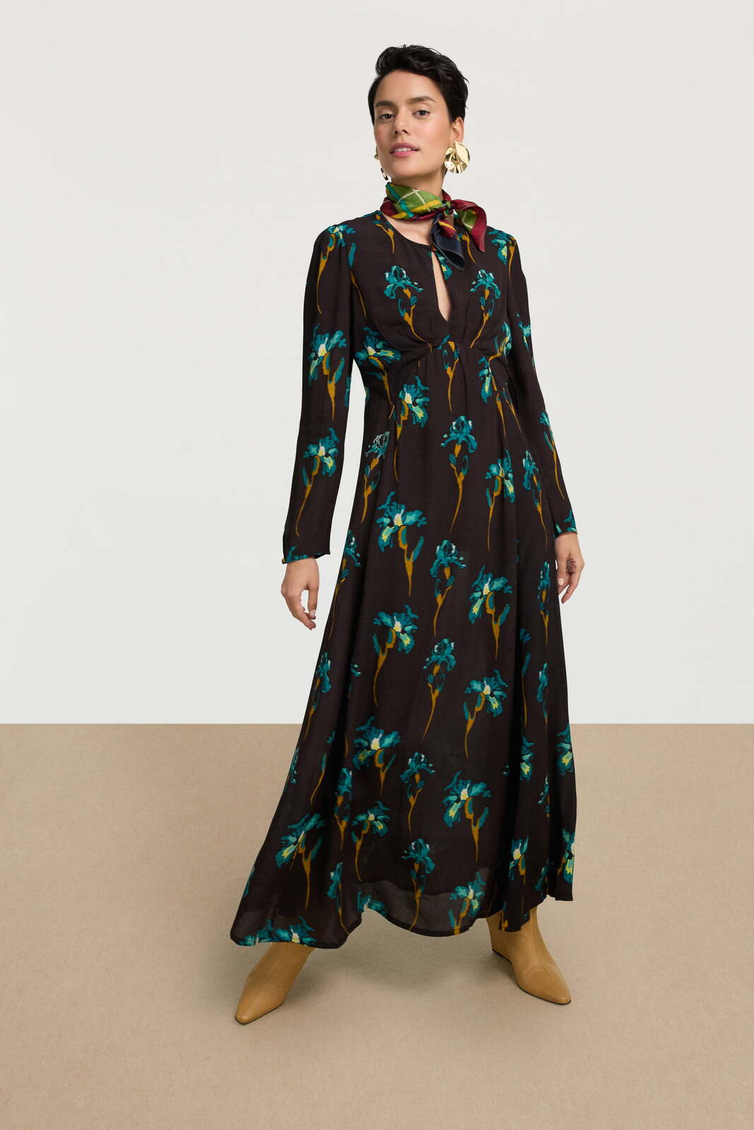 nika dress--black iris coffee