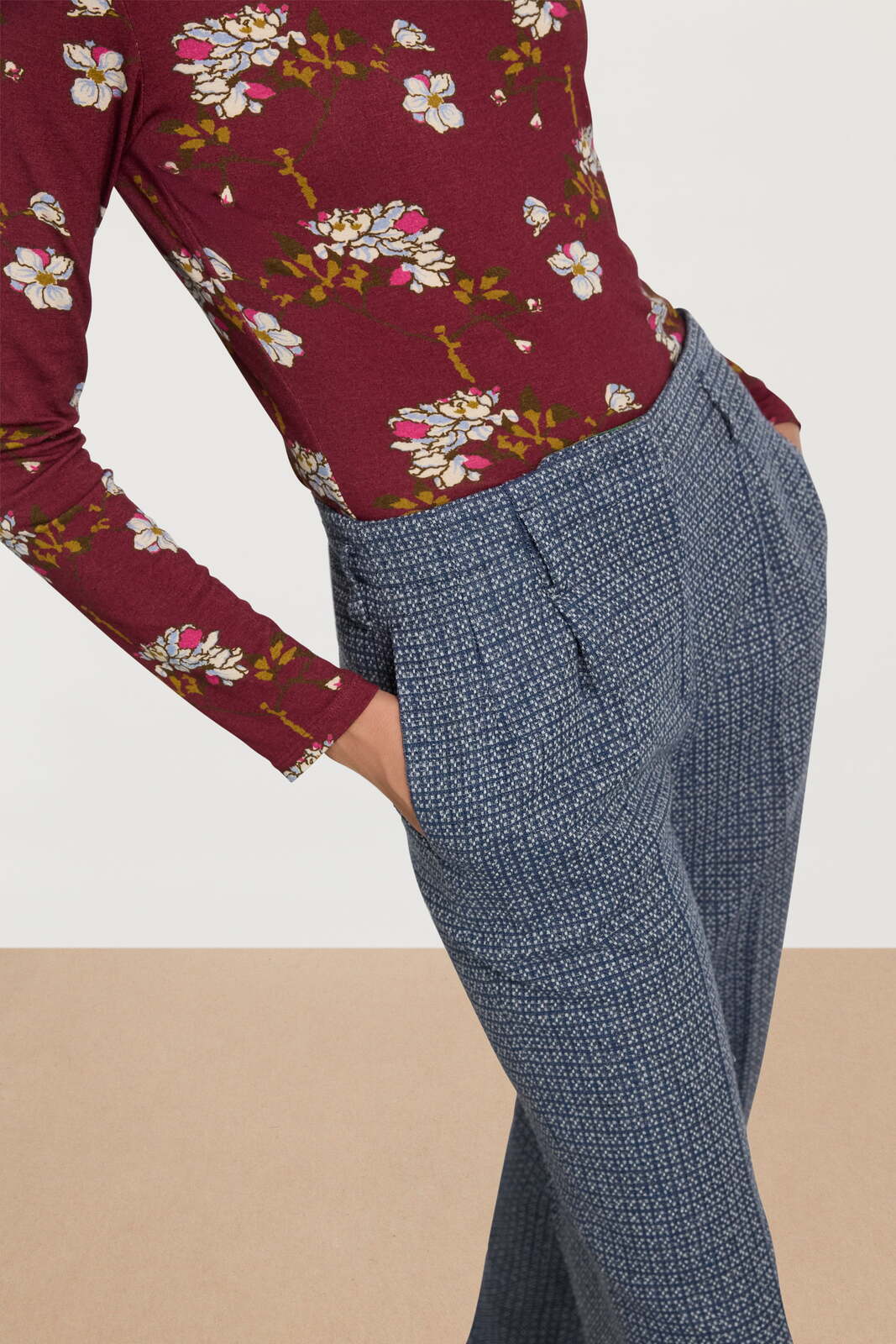 noa pant--checks blue