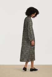radha kaftan--spiral black