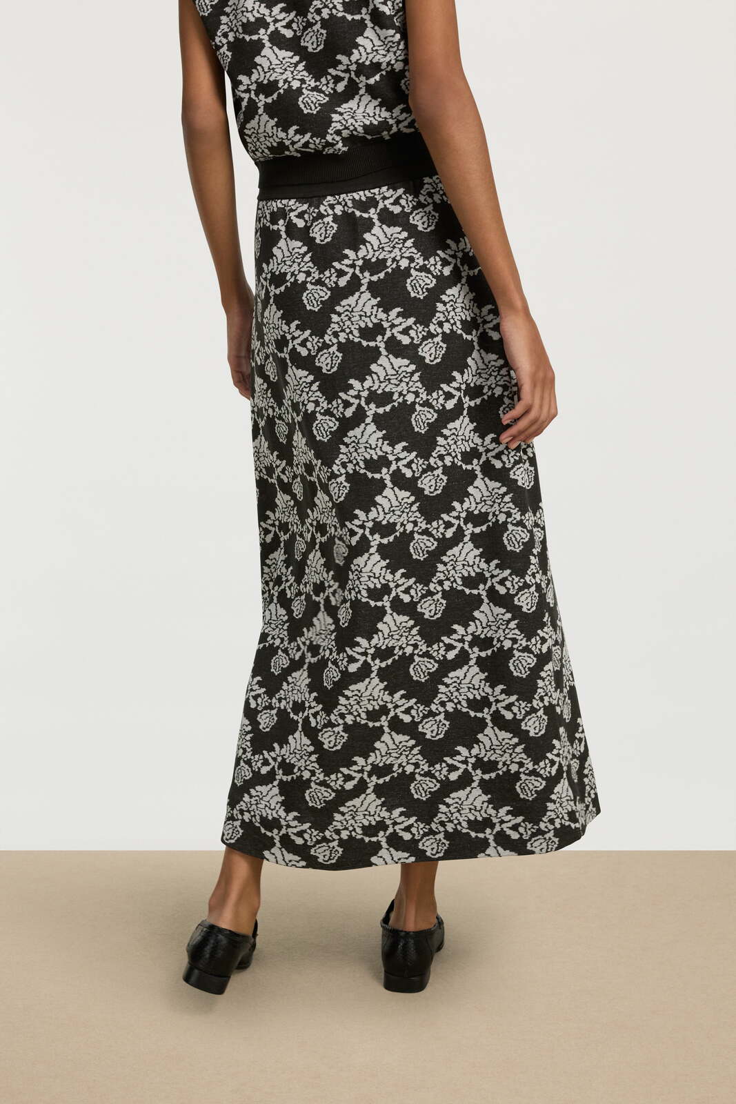 theresa skirt--aomori sakura grey