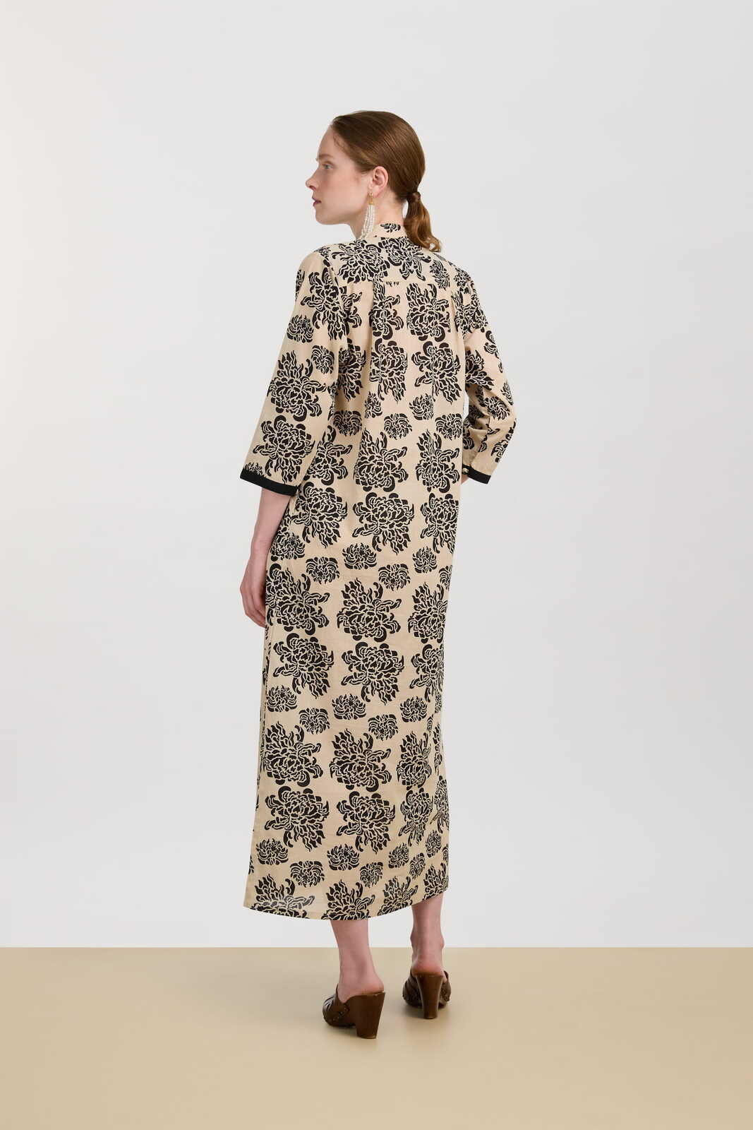 mirte kaftan--naoshima black