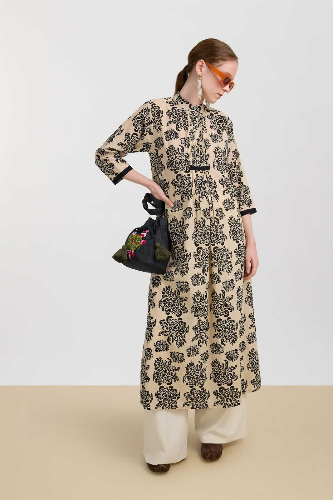 mirte kaftan--naoshima black