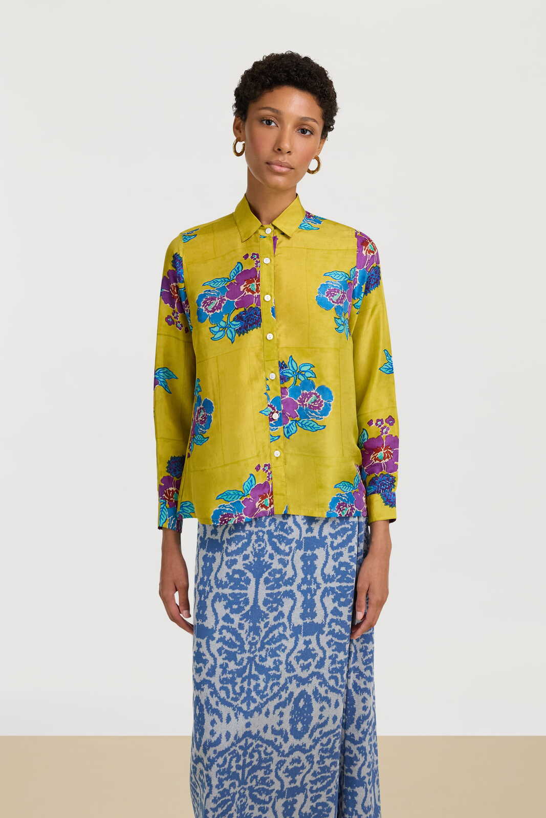 bella shirt--dandelion green gold