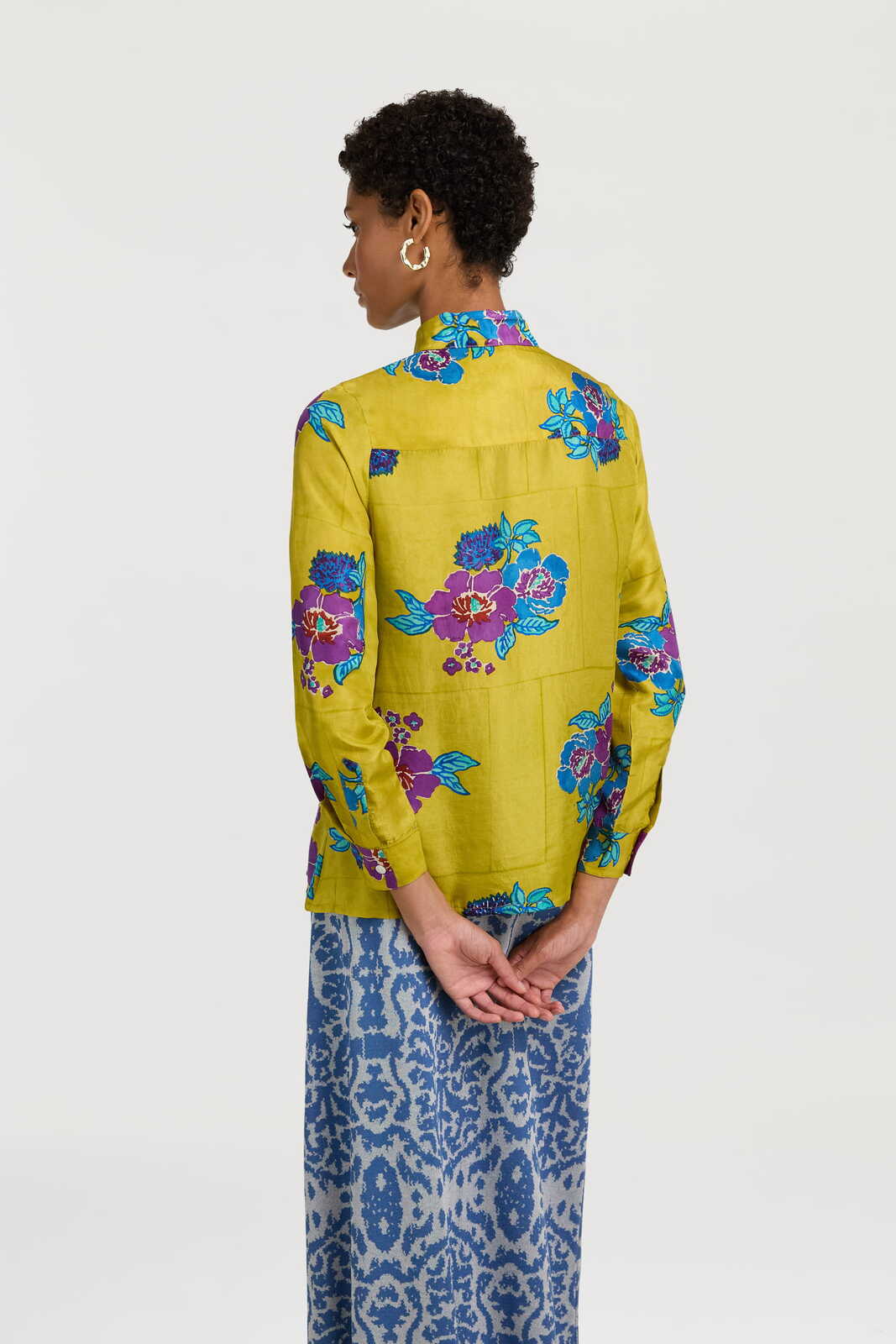 bella shirt--dandelion green gold