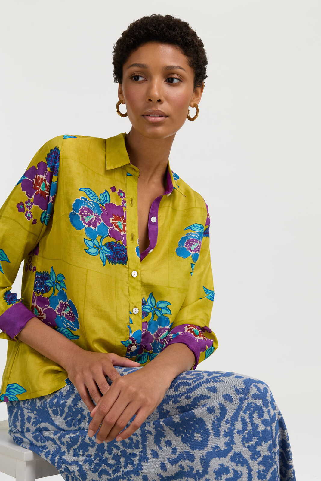 bella shirt--dandelion green gold