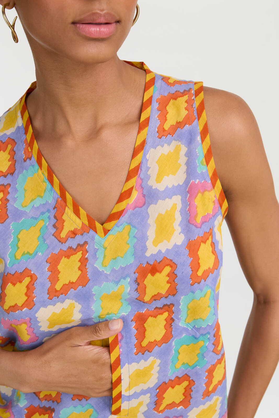 banyan top--hima plumbago