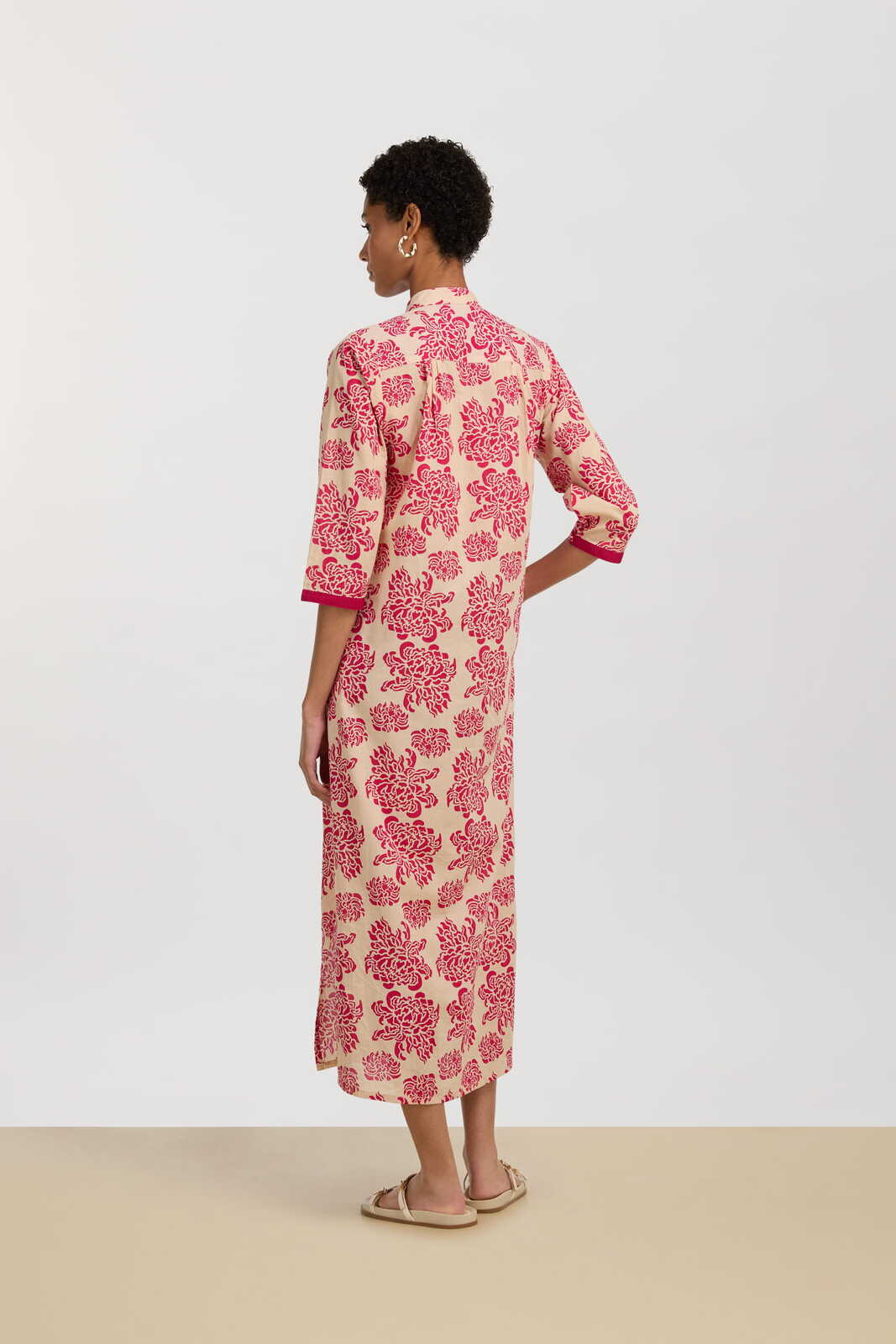 mirte kaftan--naoshima fuxia