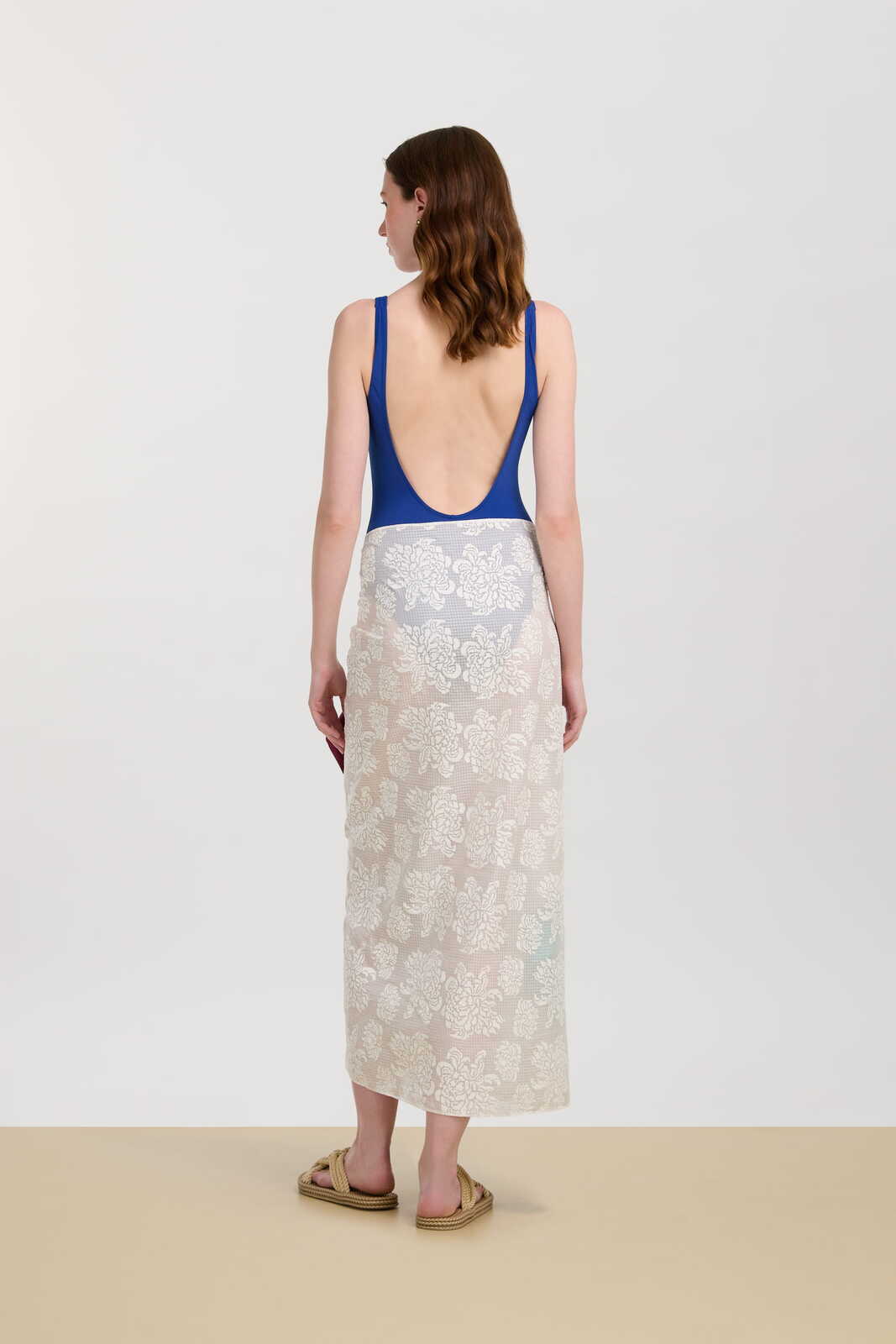 pareo--naoshima white