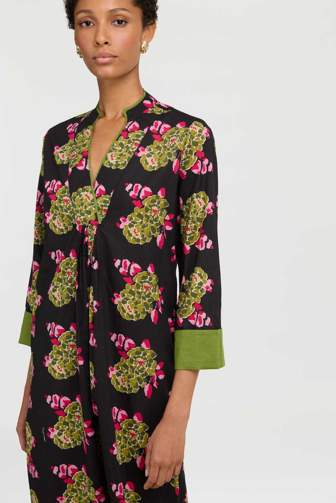 radha caftan--suiko flower black