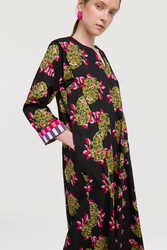 sara caftan--suiko flower black