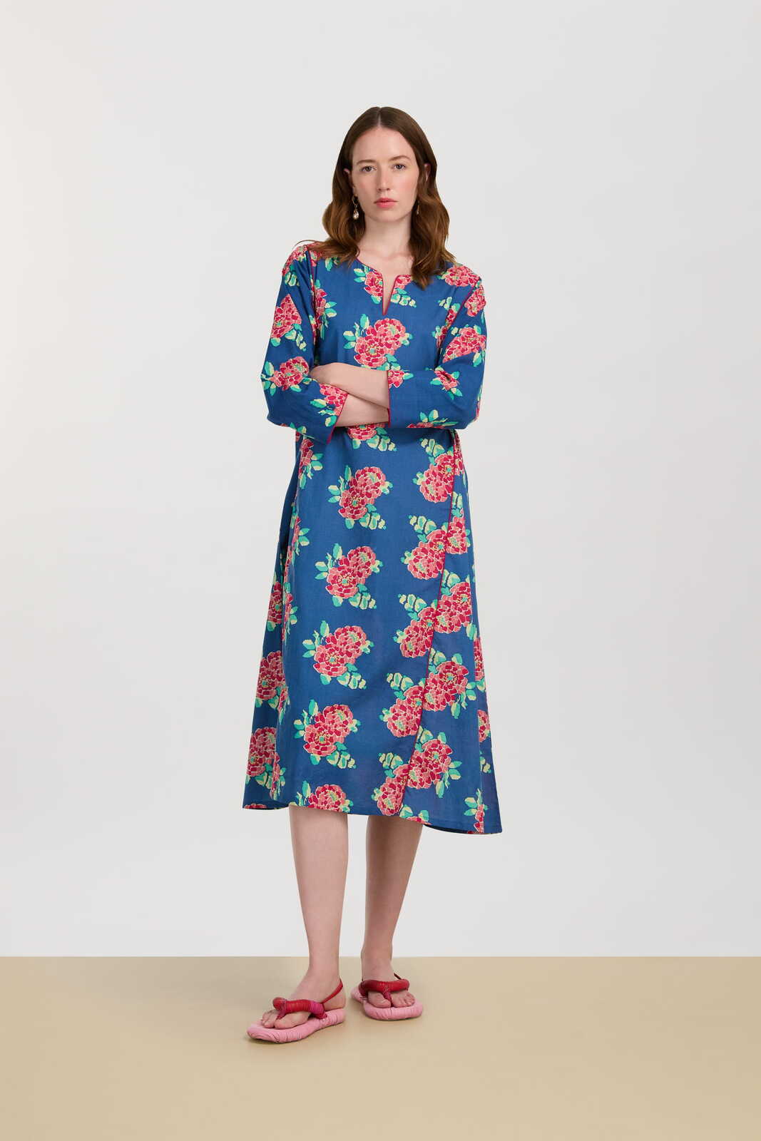 sara kaftan--suiko flower sugar