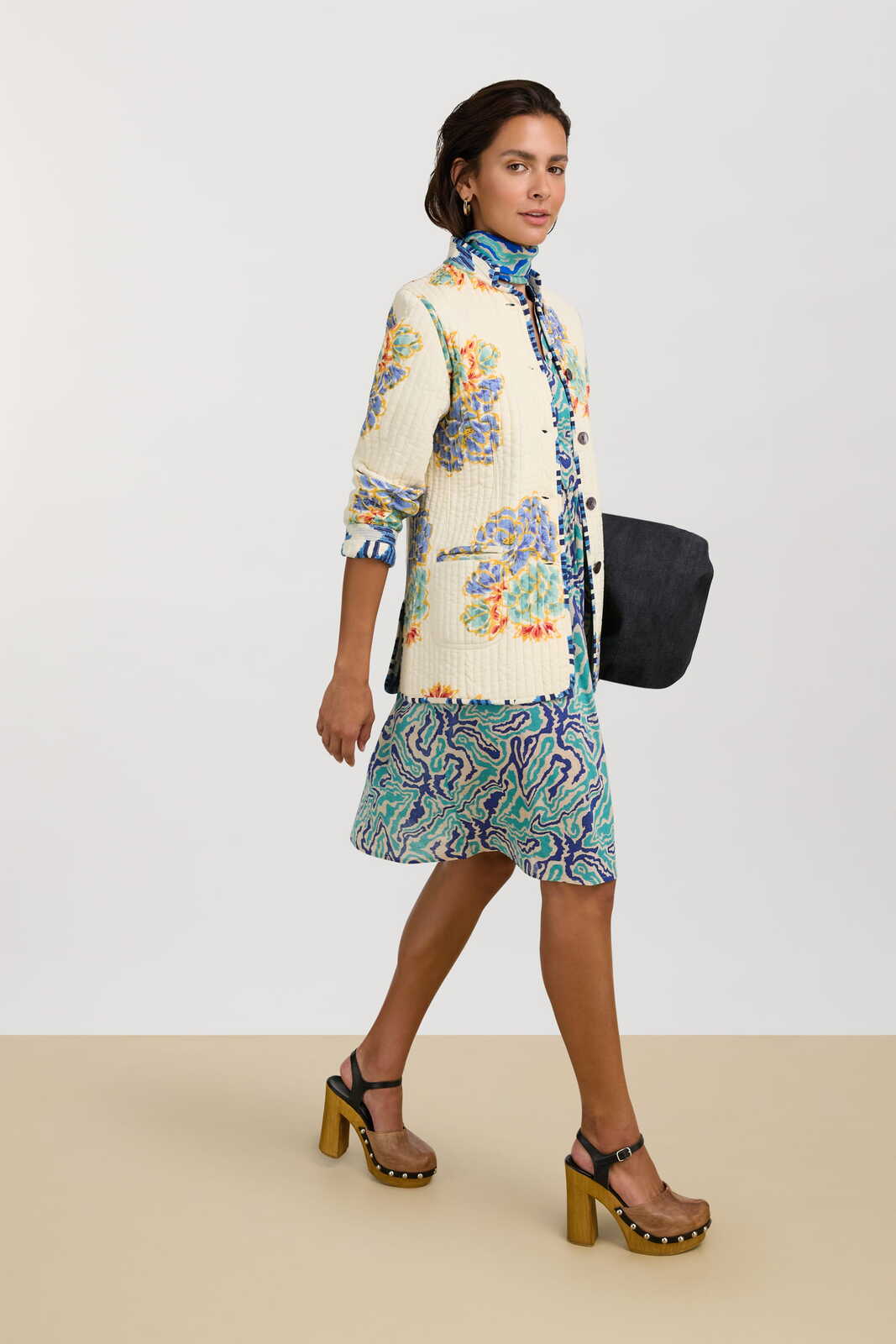 abito teena--dragon cloud aqua