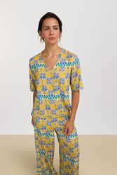 t shirt v neck--japan bounch blue