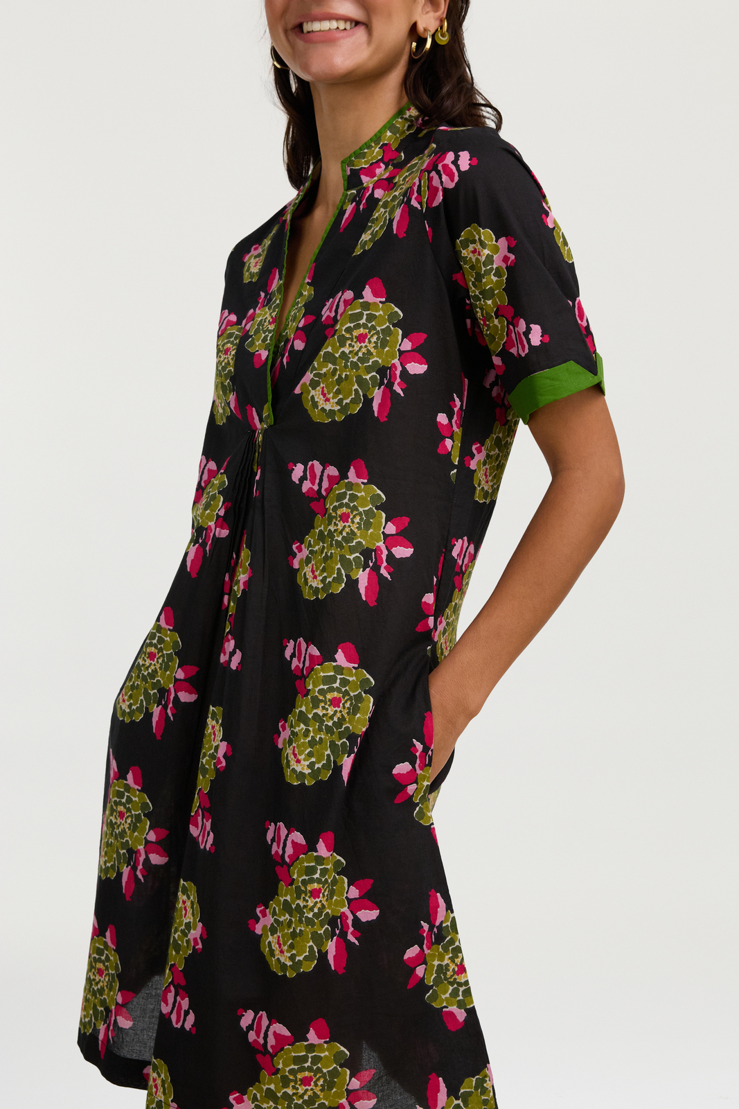 radha tunic--suiko flower black