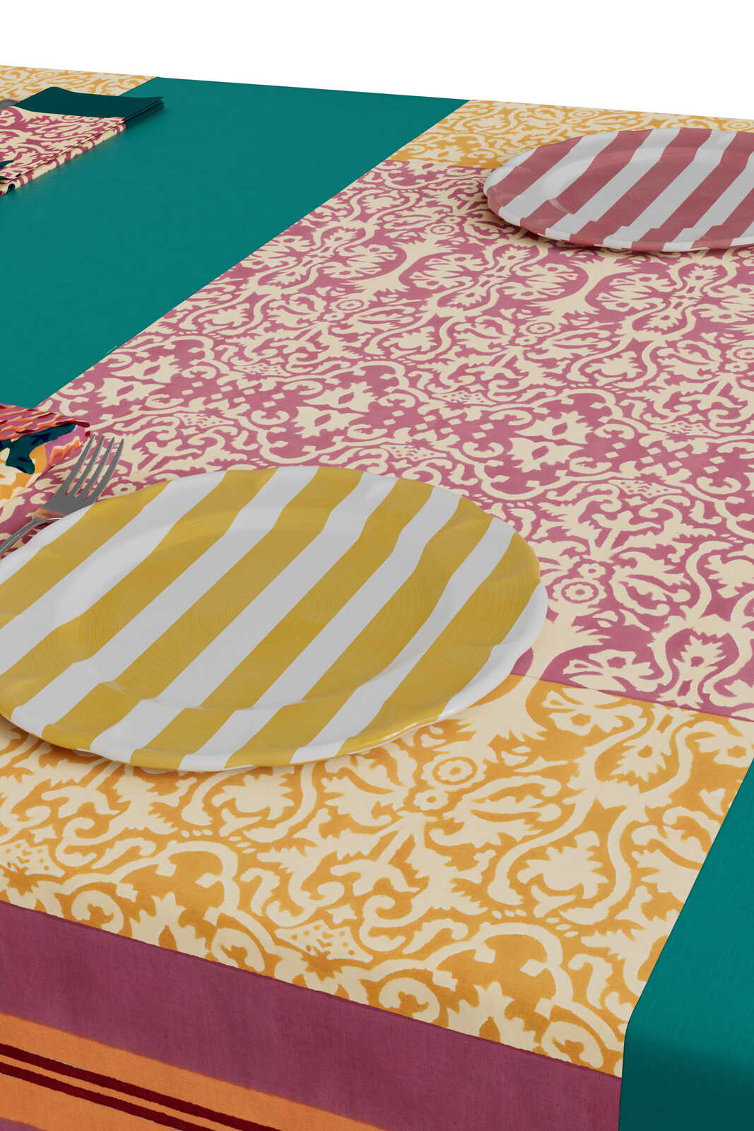 cotton runner 50x150cm--dam dam lilac gold