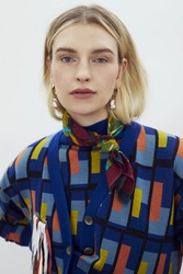 frida pullover--jaipur maze royal blue