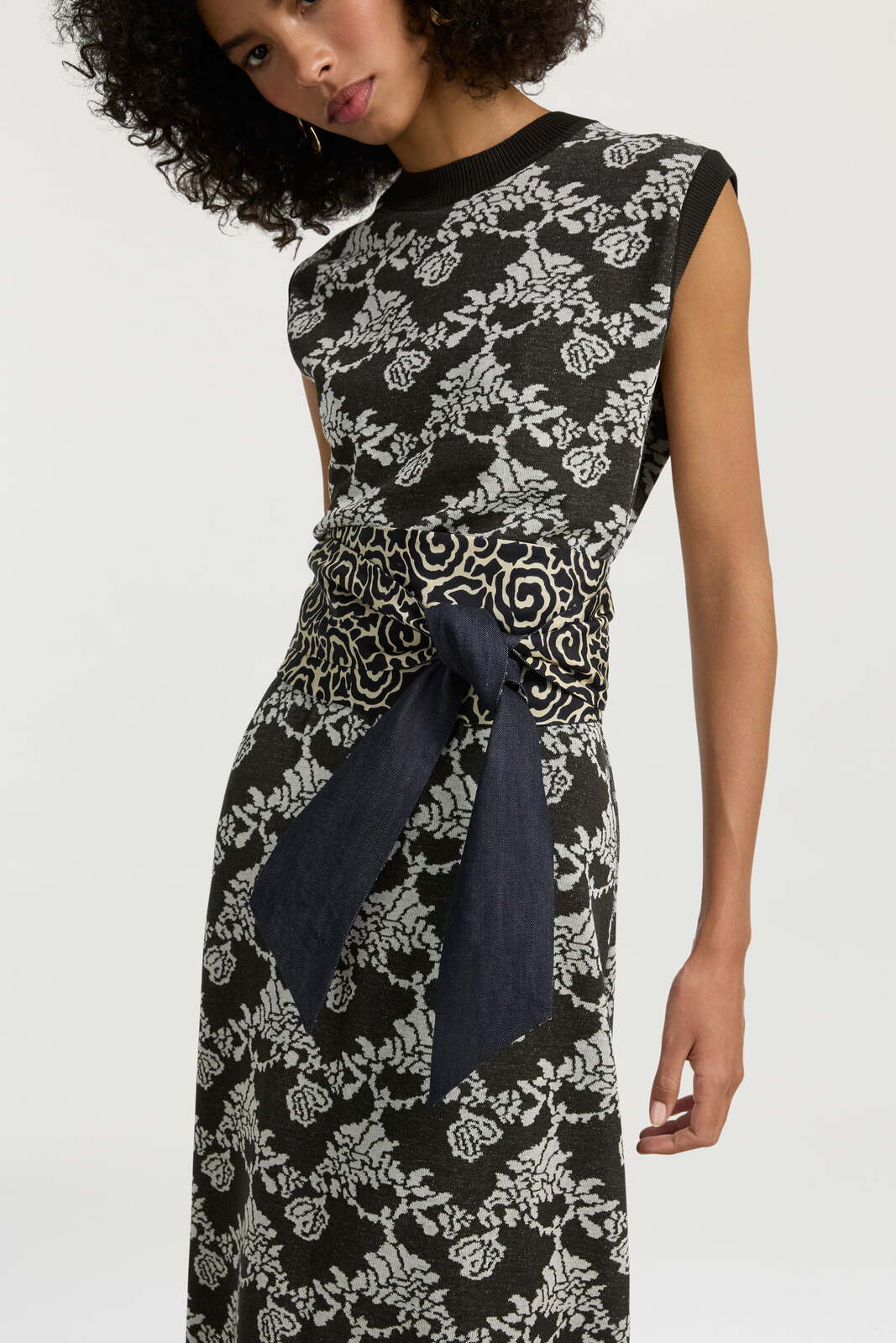 calcutta belt denim silk--spiral black