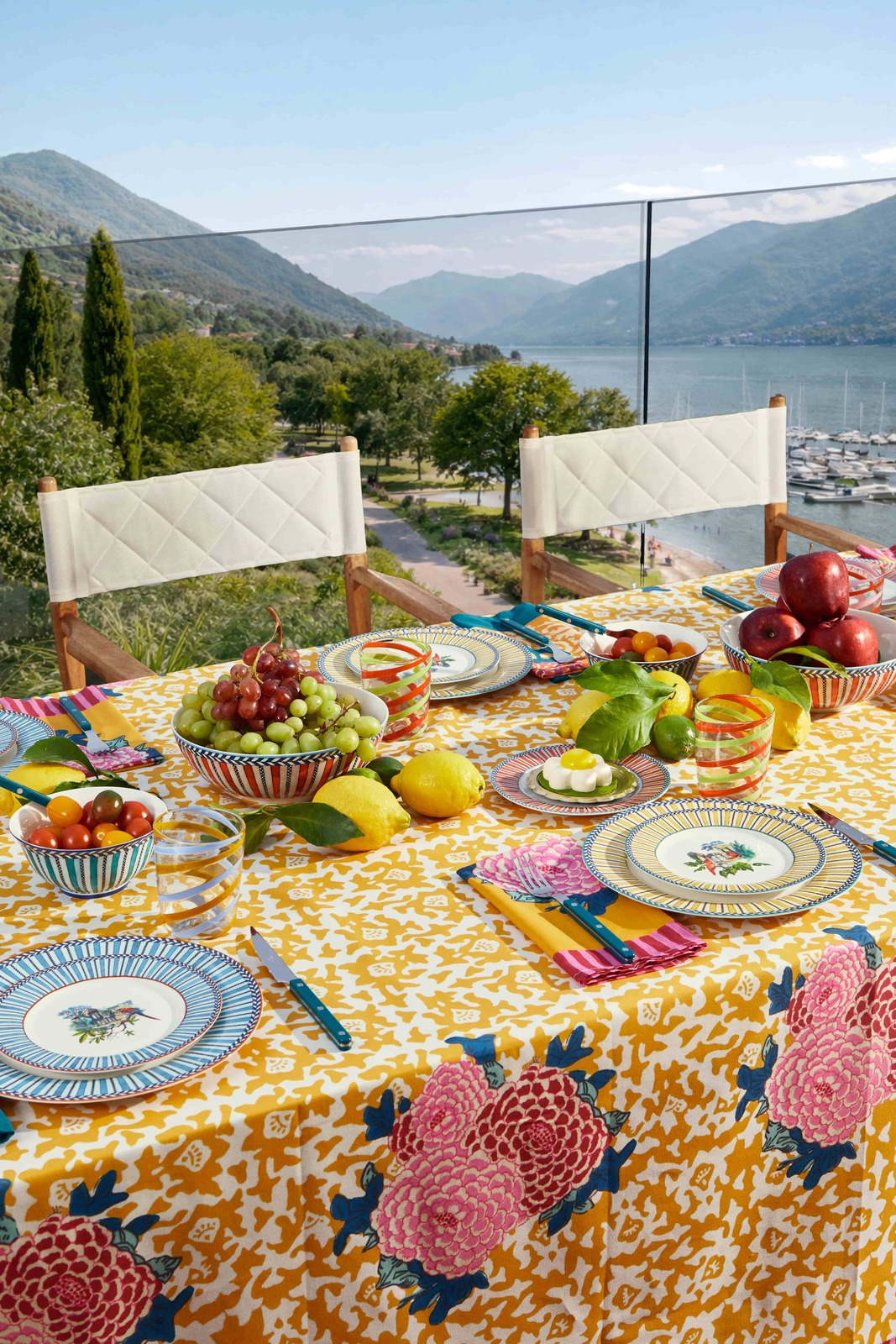 set di 2 piatti in porcellana--jungle parrot blue 