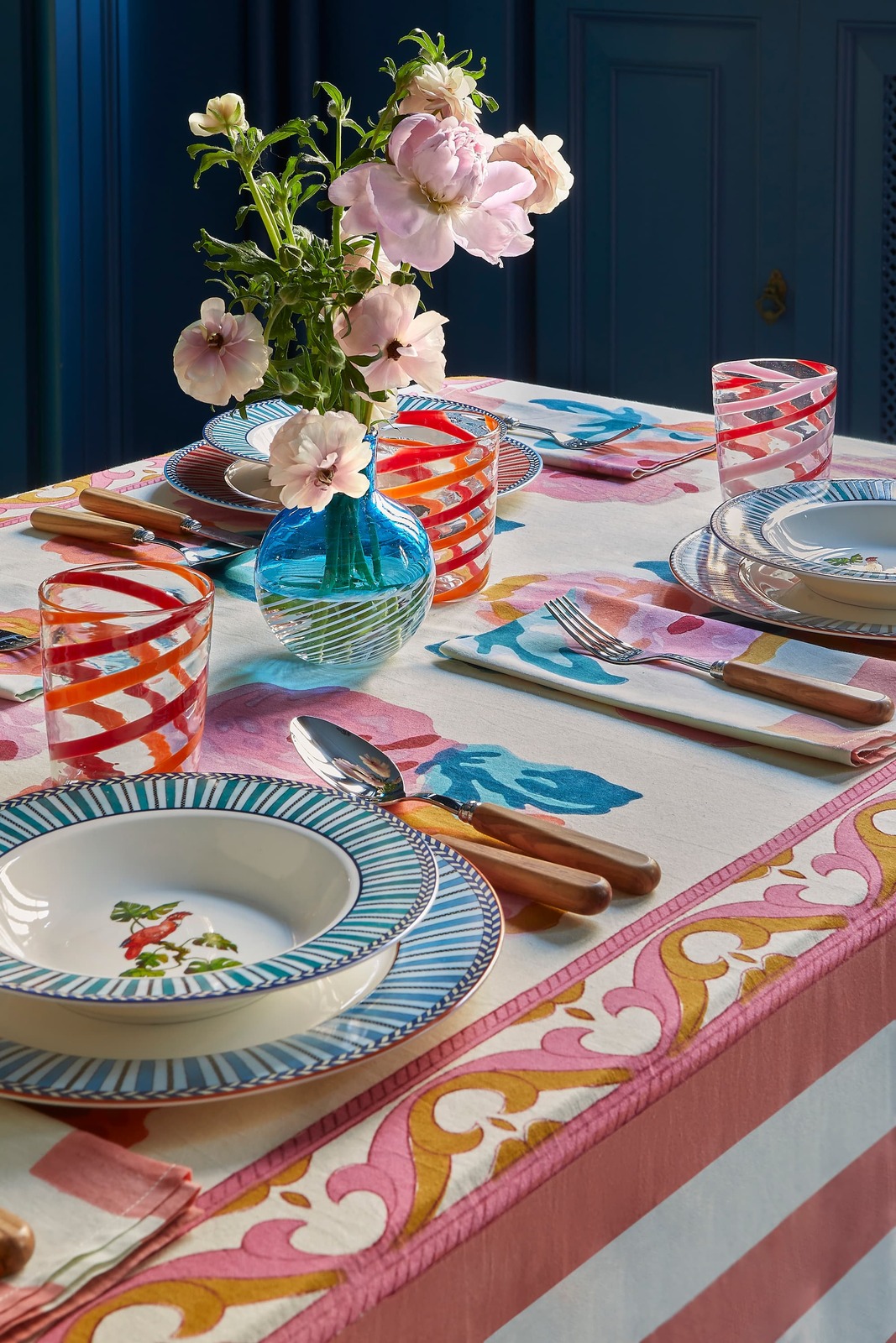 piatto fondo--jungle parrot peacock