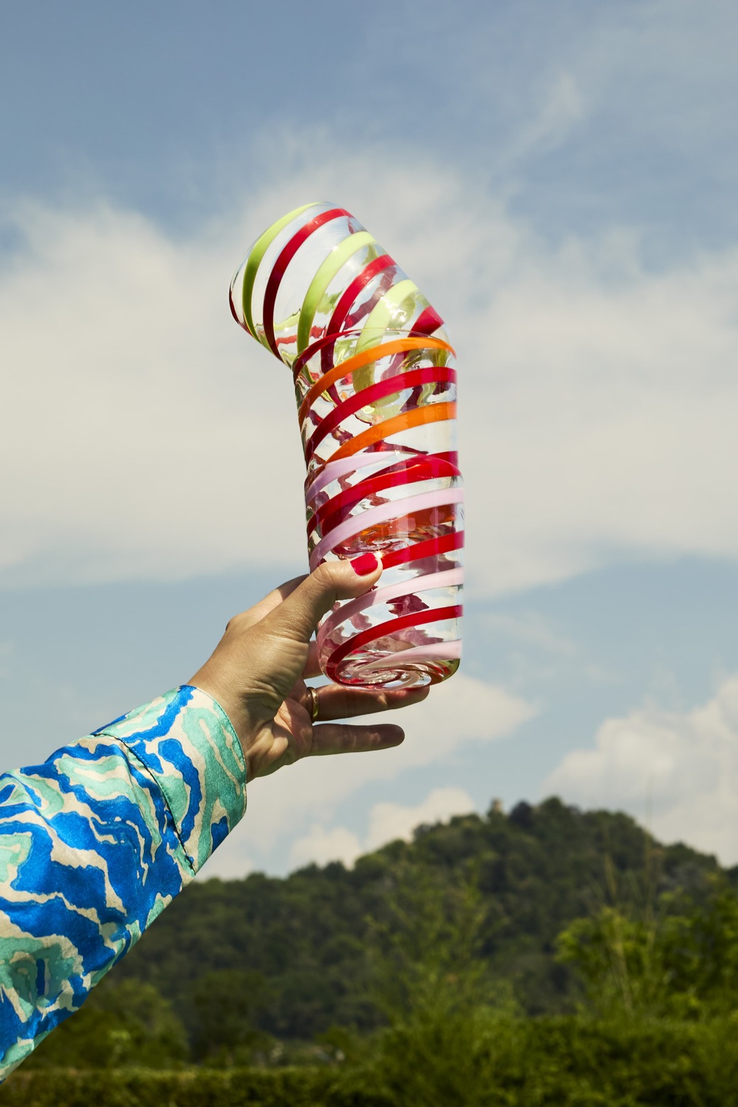 set of 2 glasses --red green