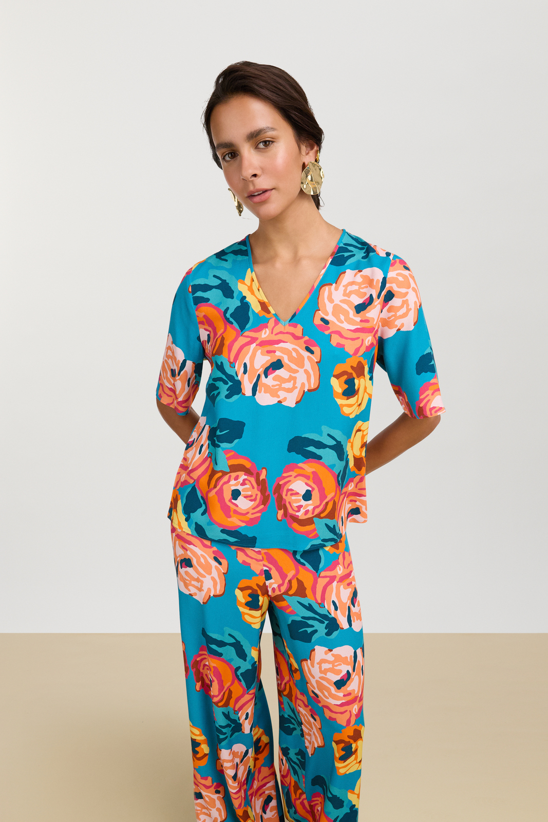 t shirt v neck--nizam teal