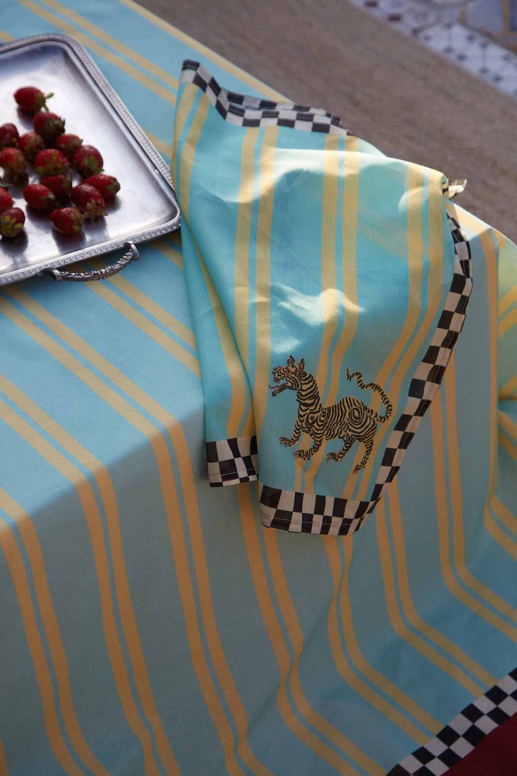 lisa corti x the socialite family tovagliolo cotone 50x50cm--tiger light blue
